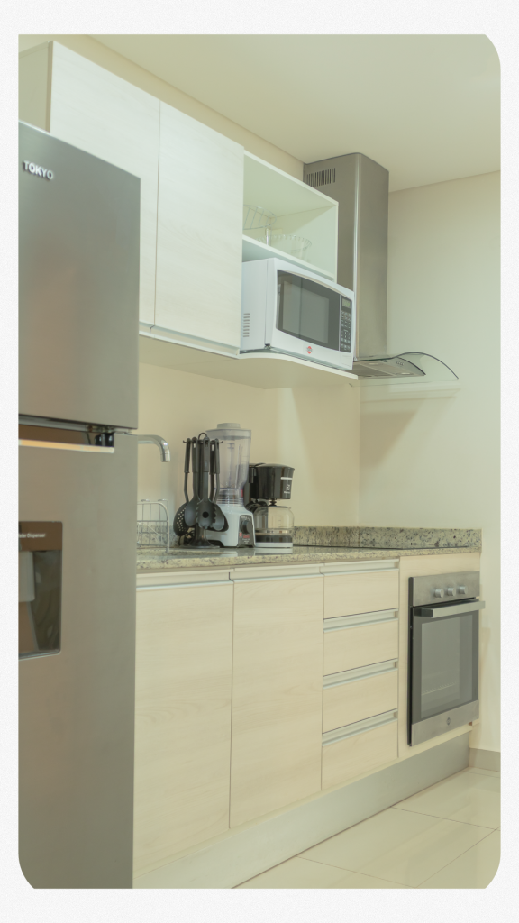 Suite C 05
